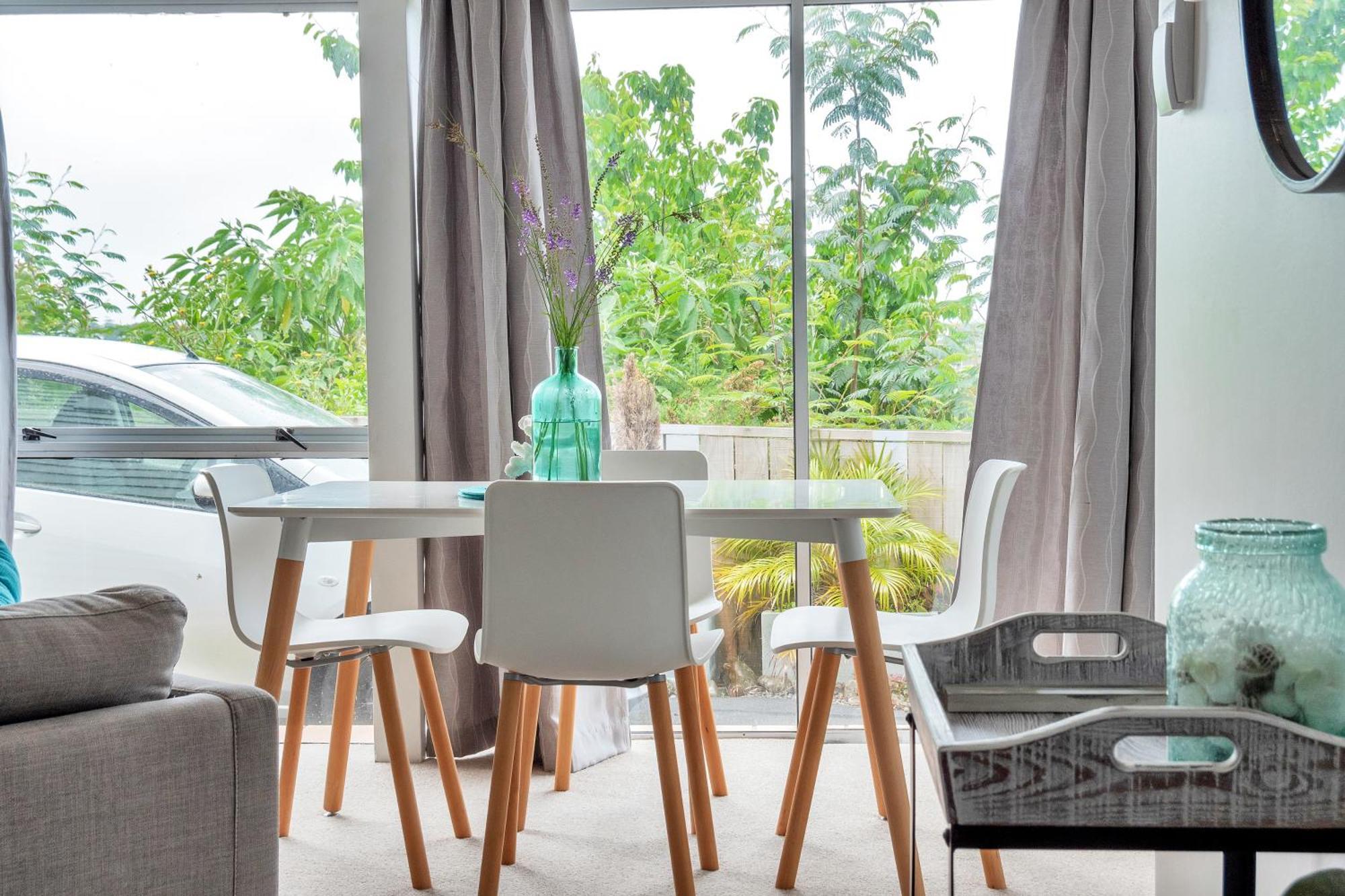 Bright Kingsland Contemporary Apartment Auckland Exterior photo